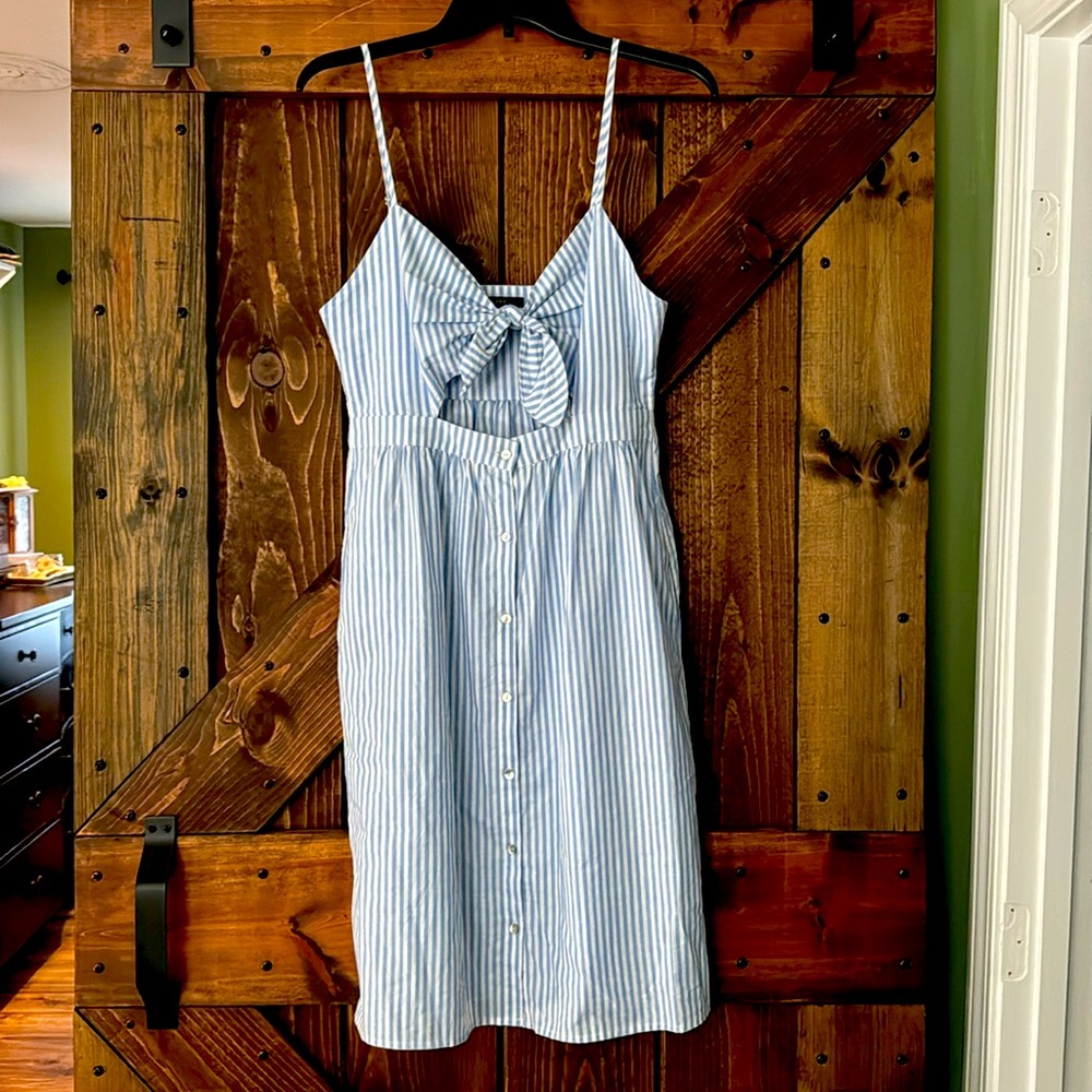 Forever 21 striped peek-a-boo dress